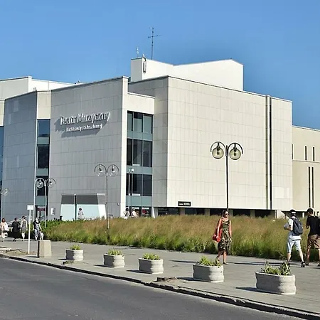 Apartmán Przytulne Mieszkanie Z Wyposazona Kuchnia, 200 M Od Parku Centralnego *