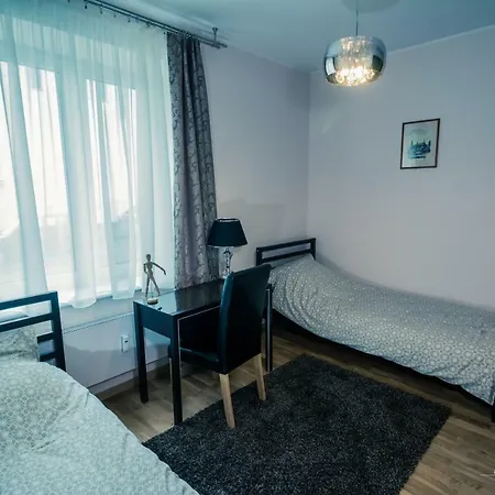 Wrzosowy Apartament, 260m Od Parku Centralnego דירה