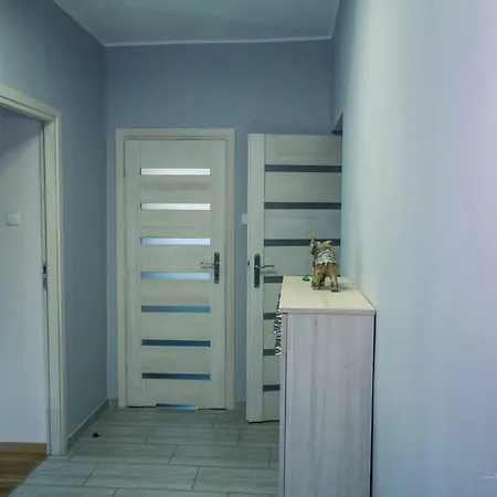 Wrzosowy Apartament, 260m Od Parku Centralnego 아파트